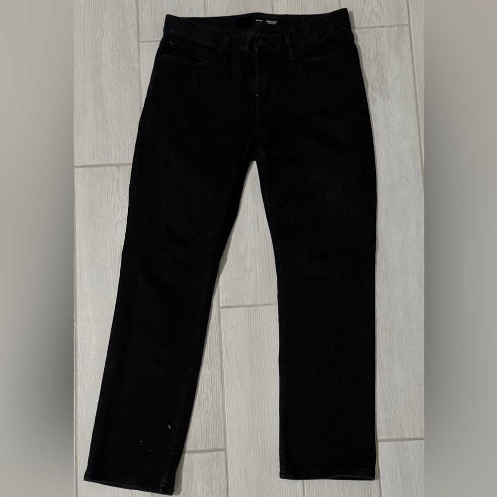 Black Jean, straight, 32 x 30